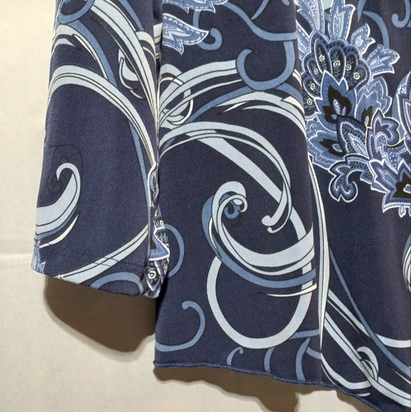 Susan Lawrence EUC Blue Patterned Women's Blouse, XL, Super Cute! - Picture 5 of 7